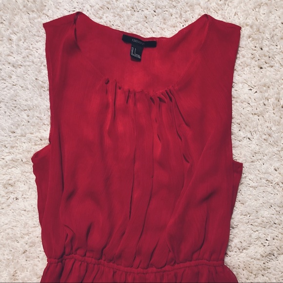 flowy red dress - Picture 2 of 4